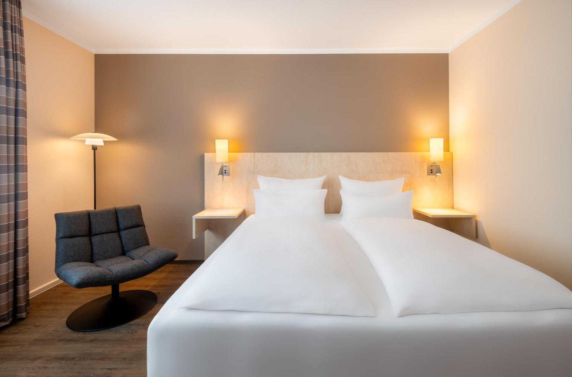Mercure Hotel Bielefeld Johannisberg Exterior photo