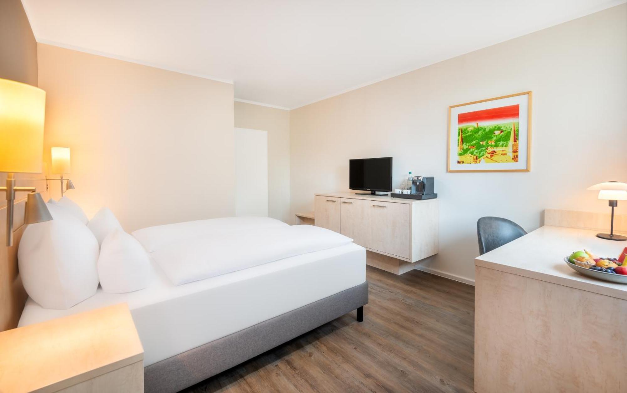 Mercure Hotel Bielefeld Johannisberg Exterior photo