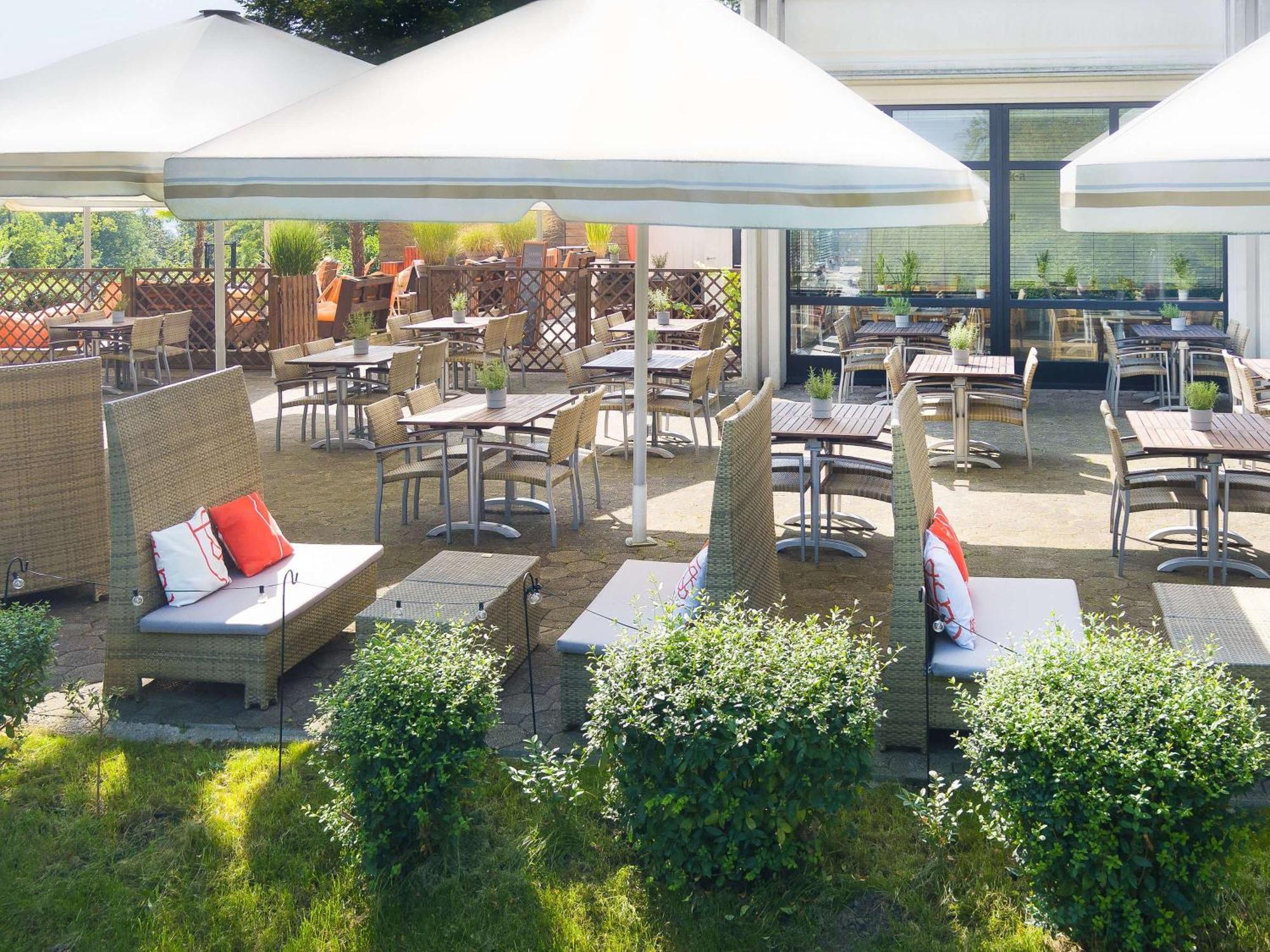 Mercure Hotel Bielefeld Johannisberg Exterior photo